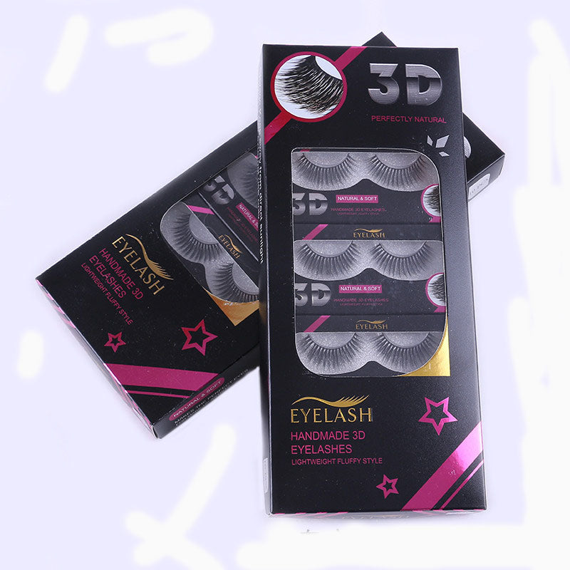 Boîte de cils 3D emballée