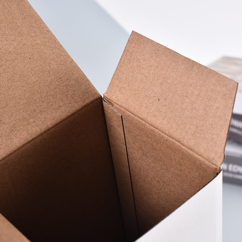 Boîte en carton ondulé laminé à 3 couches