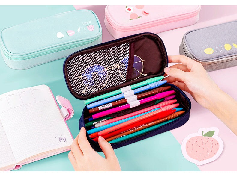 Trousse à crayons Canva