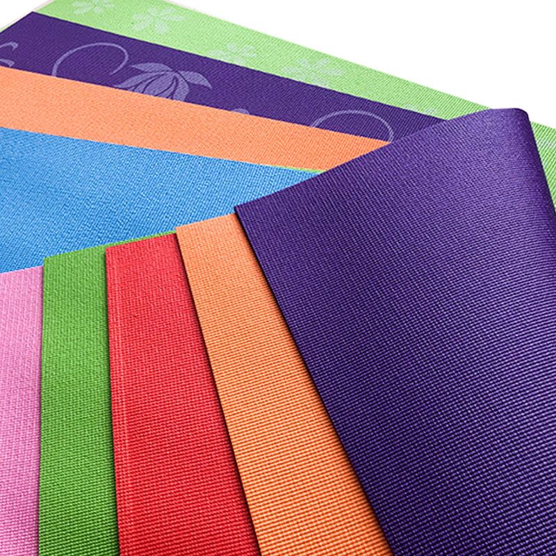 Tapis d'exercice de yoga en PVC