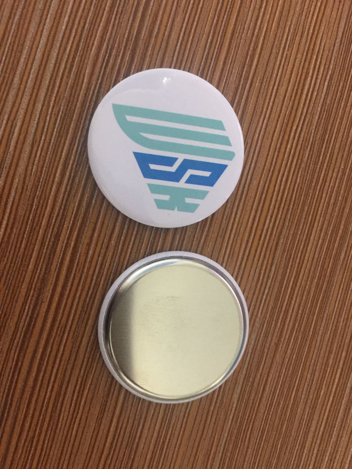 51mm Button Pins With Magnet