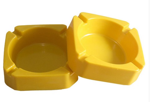 Cendrier en mélamine