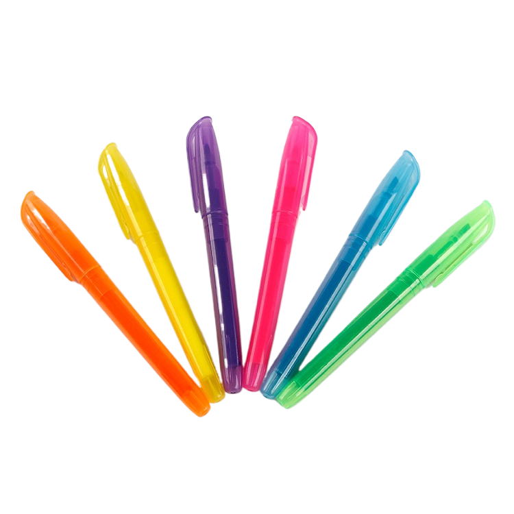 Ensemble cape et masque avec marqueur