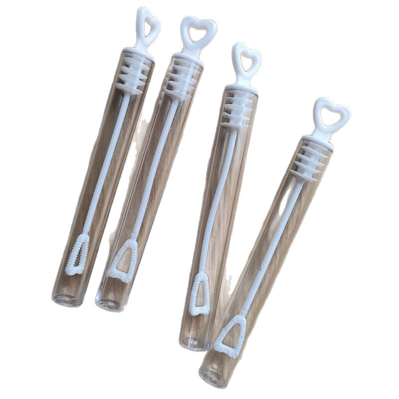 Bouteille d'eau à bulles en forme d'amour