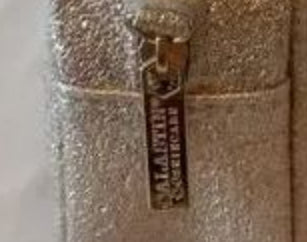 Trousse de maquillage en polyuréthane