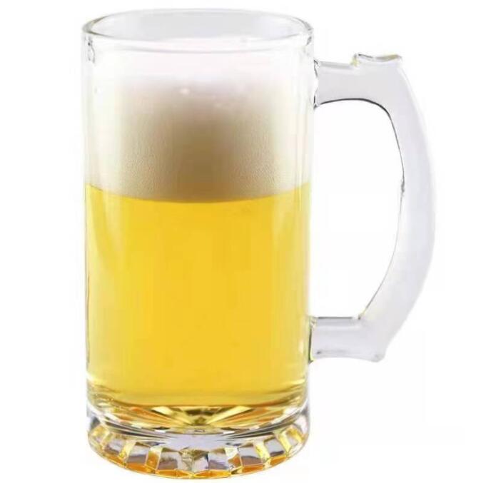 Chope à bière en verre avec anses