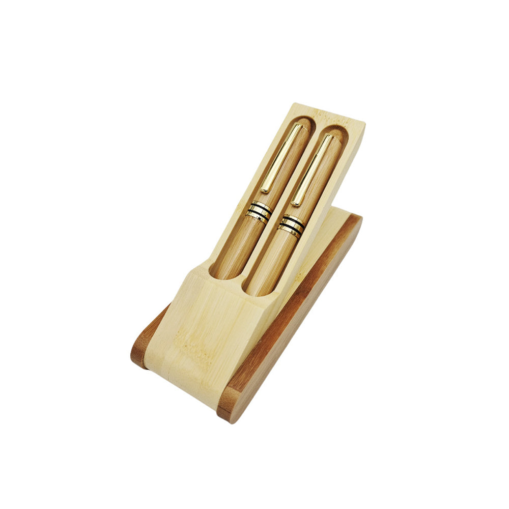 Ensemble de stylos en bois