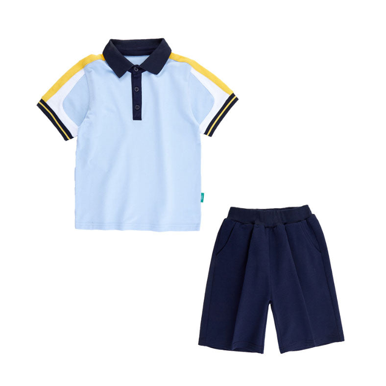 Ensemble uniforme pour enfants