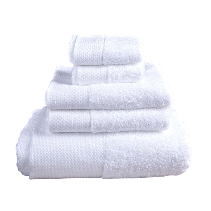 Serviette de bain blanche en coton
