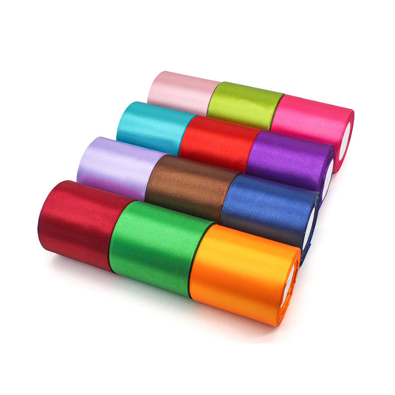 Ruban cadeau décoratif