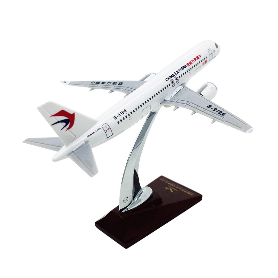 Modèle réduit d'avion en alliage