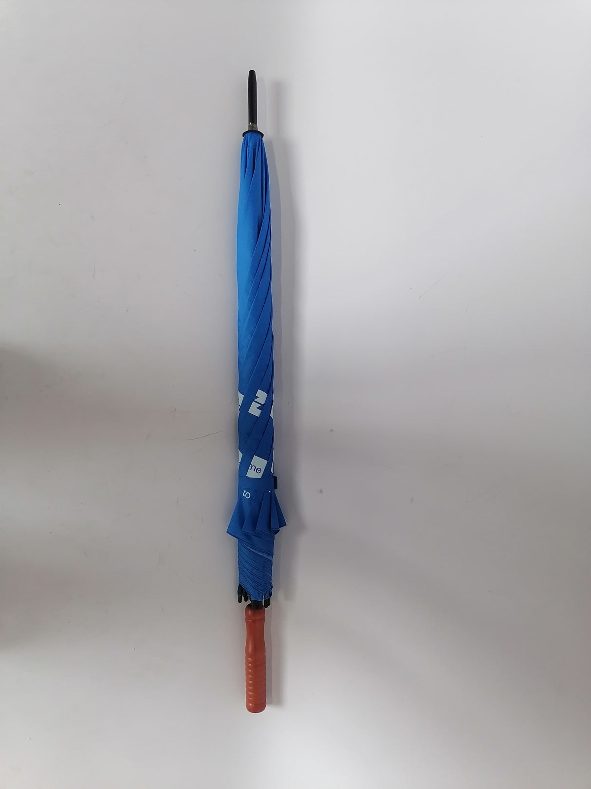 Parapluie long robuste et élégant