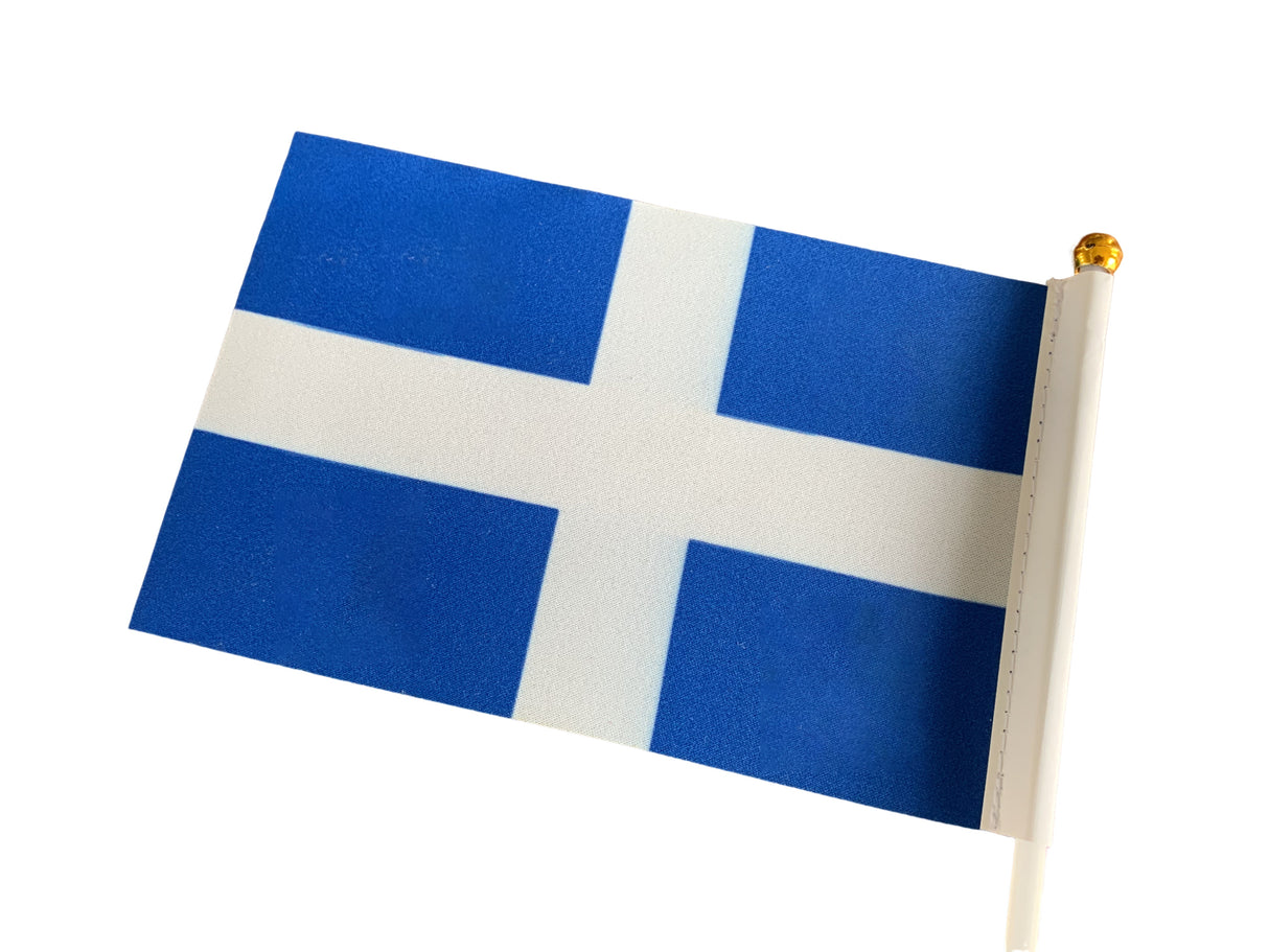 Drapeau agitant la main avec un bâton