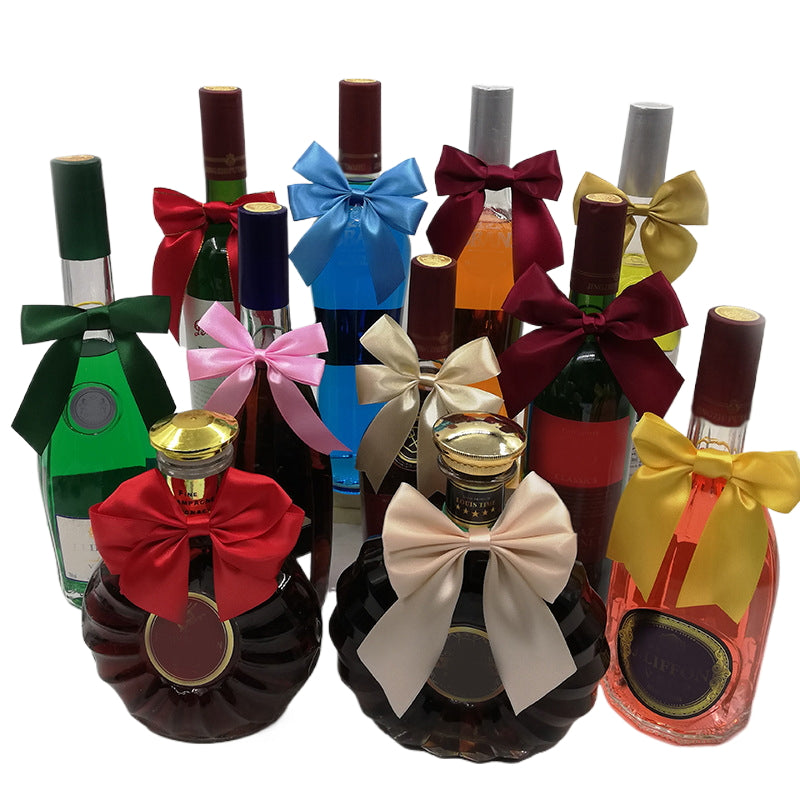 Noeud en ruban avec ruban adhésif