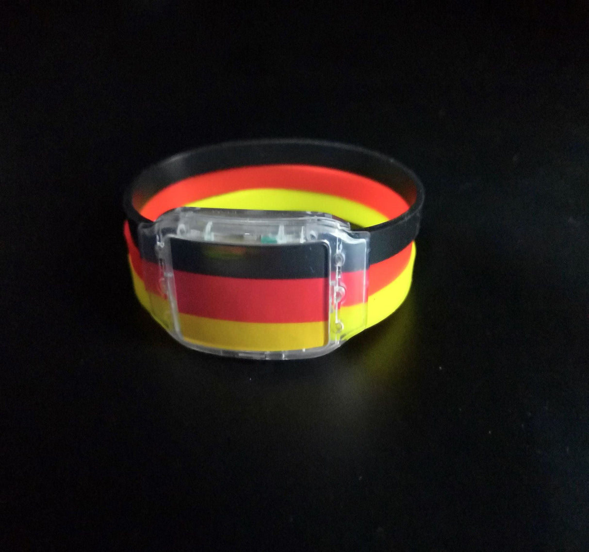 World Cup Cheer Led Luminous Wristband - Yorkn Inc✅
