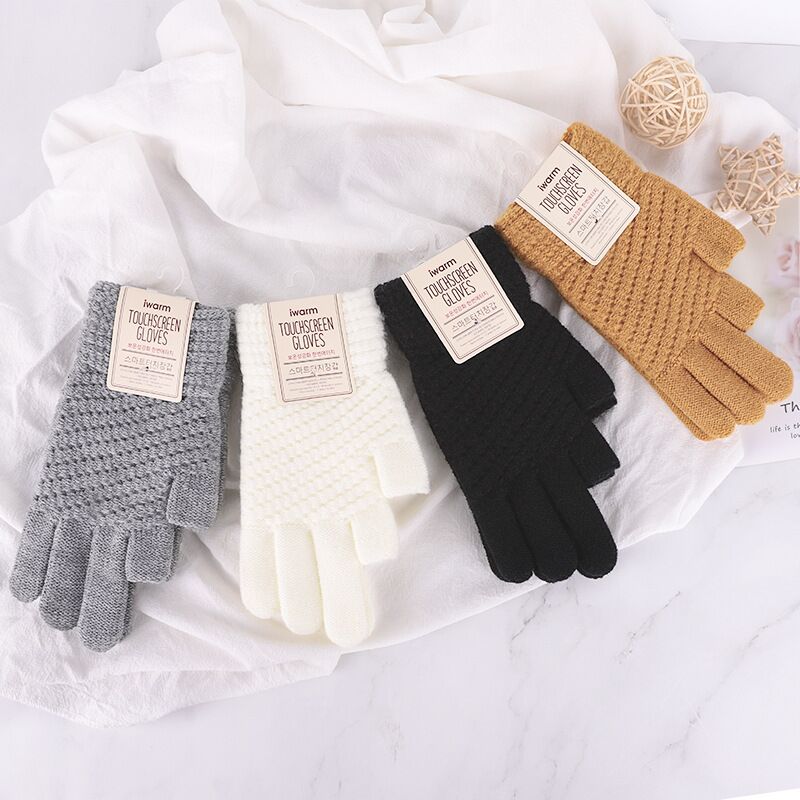 Gants en tricot 