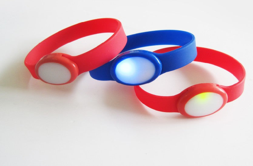 Bracelet en silicone brillant - Par bateau 