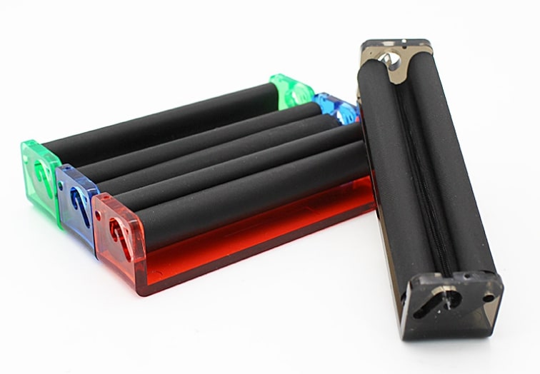 Machine à cigarettes en plastique 