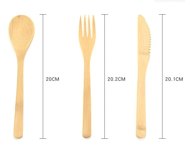 Ensemble de couverts avec boîte 