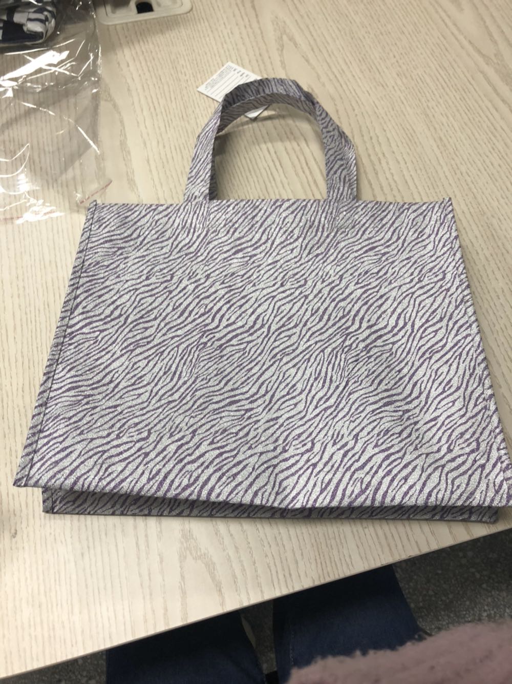 Sacs cadeaux réutilisables en argent 