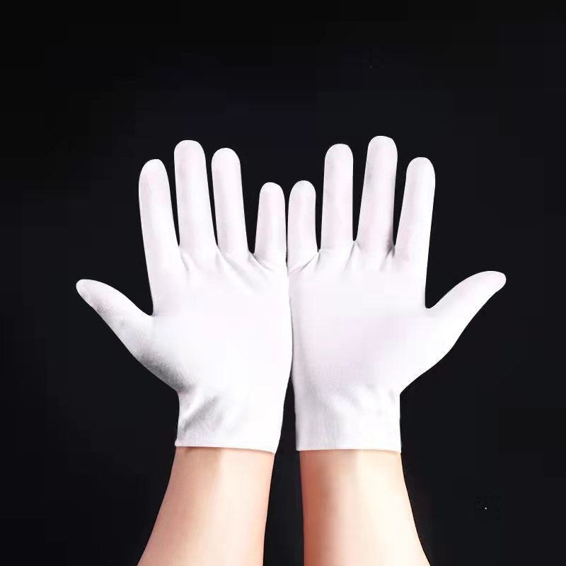 Gants en coton blanc 
