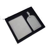 Coffret cadeau avec sac à passeport et étiquette de bagage 