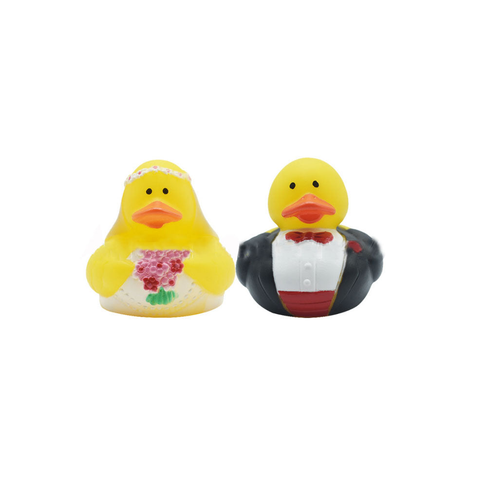 Canard en caoutchouc pour les mariés 