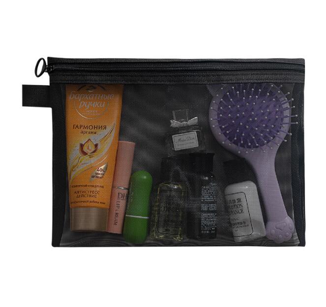 Trousse de maquillage en filet 