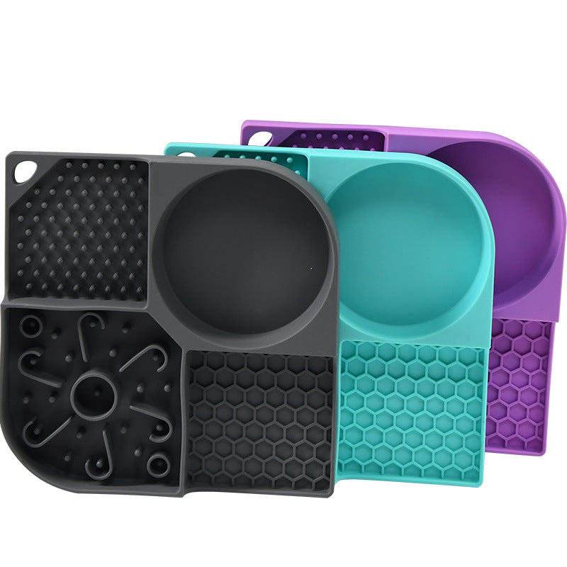 Tapis à lécher à 4 compartiments pour alimentation lente 