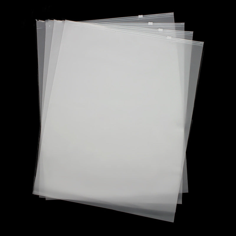 Sac en plastique avec fermeture éclair 