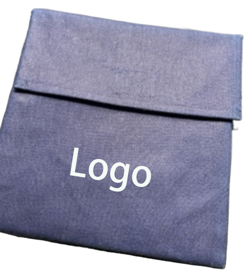 Pochette en toile avec rabat 