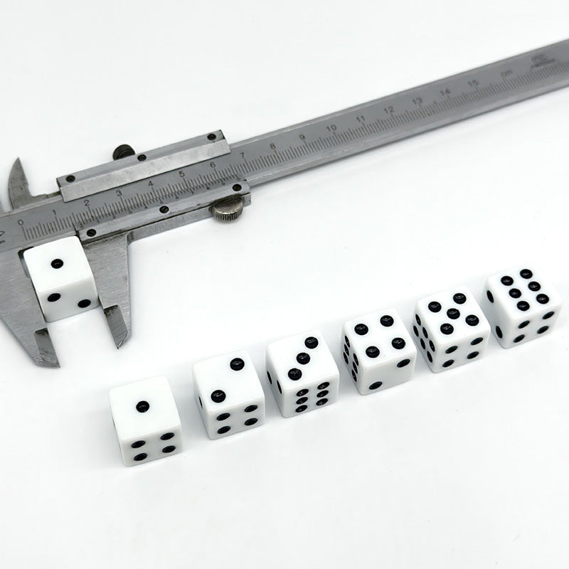 Two Dices With Drawstring Pouch